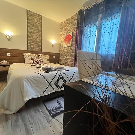 Chambres D'Hotes Le Saint Victor - Provence, Vaucluse Pernes-les-Fontaines Kültér fotó