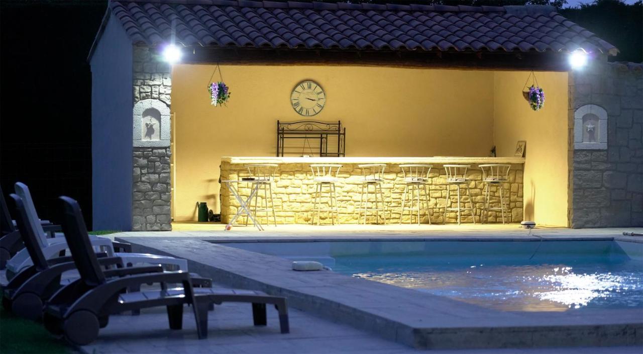 Chambres D'Hotes Le Saint Victor - Provence, Vaucluse Pernes-les-Fontaines Kültér fotó